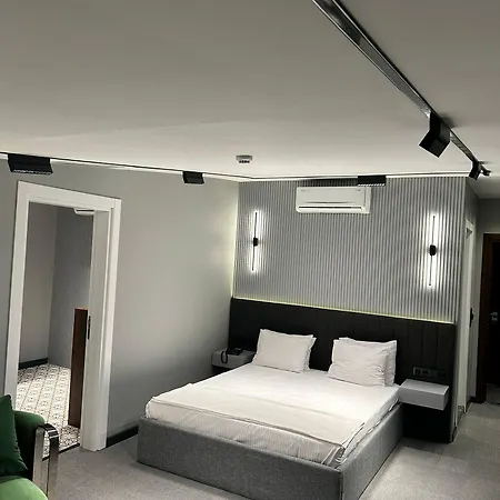 Zeytin Hotell 2*